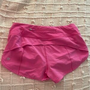 Sonic Pink LuluLemon Speed-Up 2.5 in Shorts